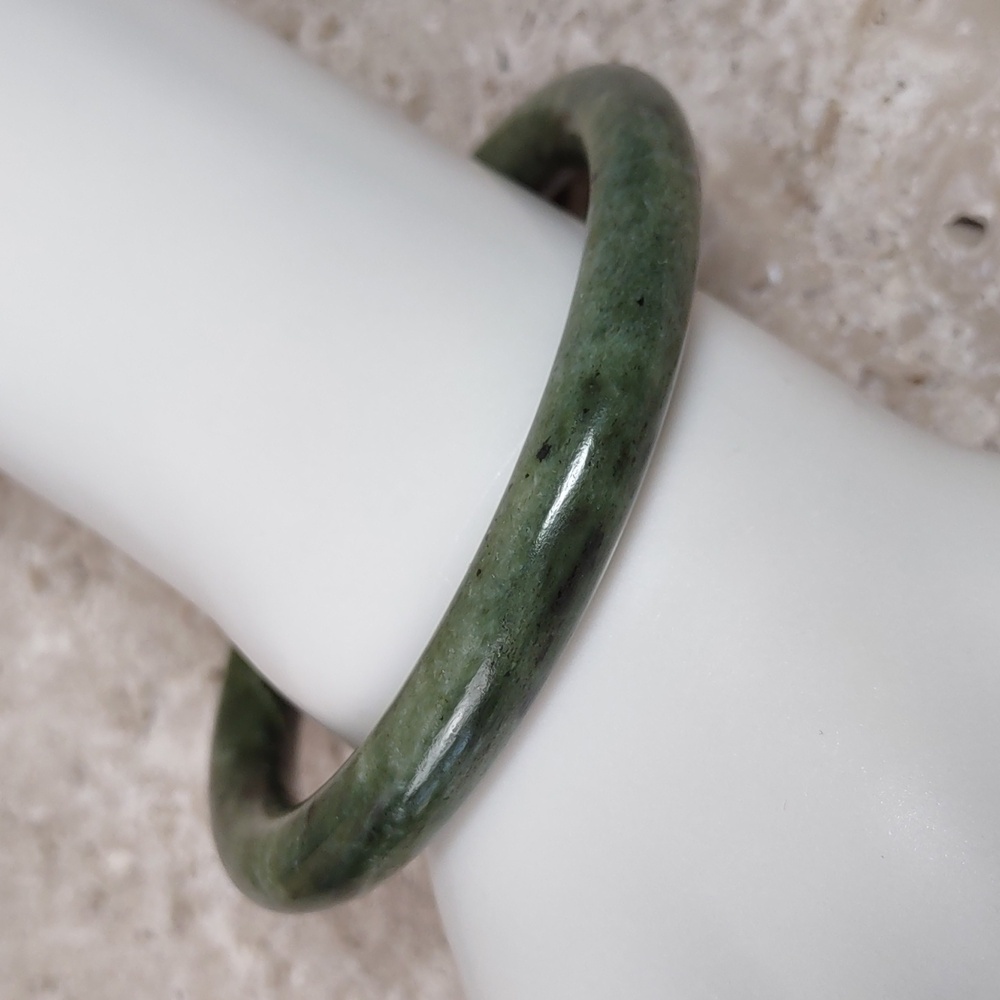 Nephrite Bangle Bracelet